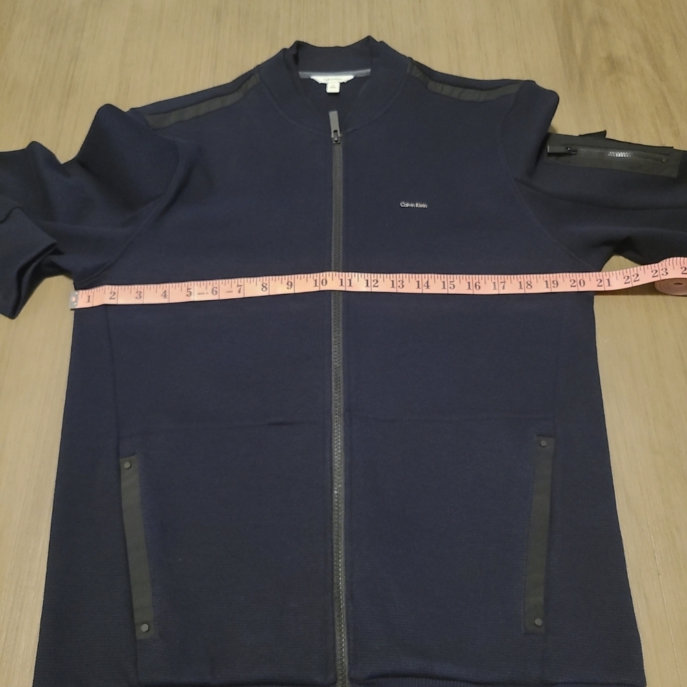Calvin Klein Men's Navy Sweater